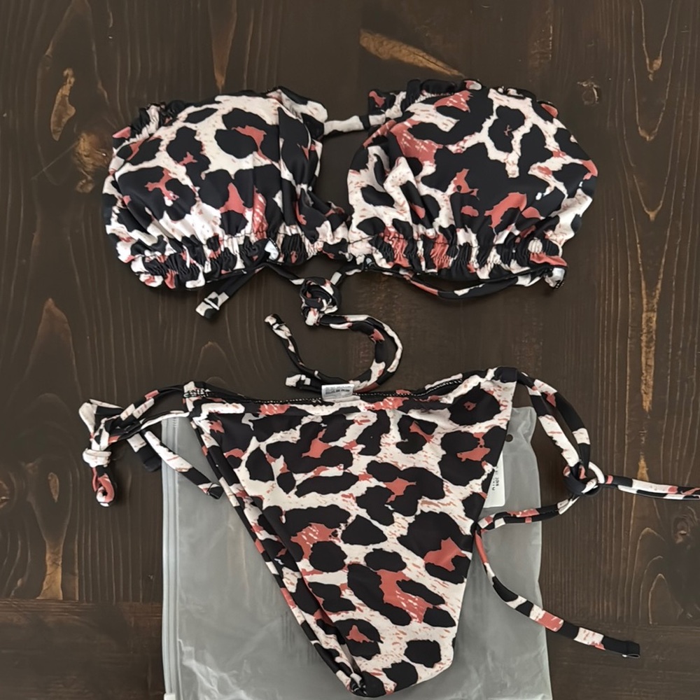 SHEIN Leopard Print Bikini